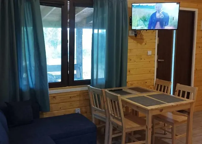 بيت للعطل Zielenina Lesny *